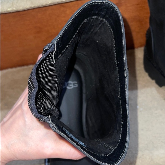 Authentic UGG Australia Leather Black Combat Boots Women SZ 8 Like New - Picture 9 of 11